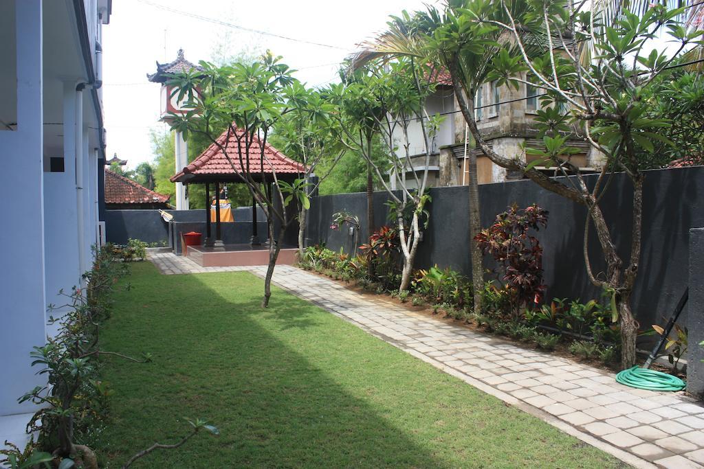 U House Seminyak Hotel Kerobokan Zewnętrze zdjęcie
