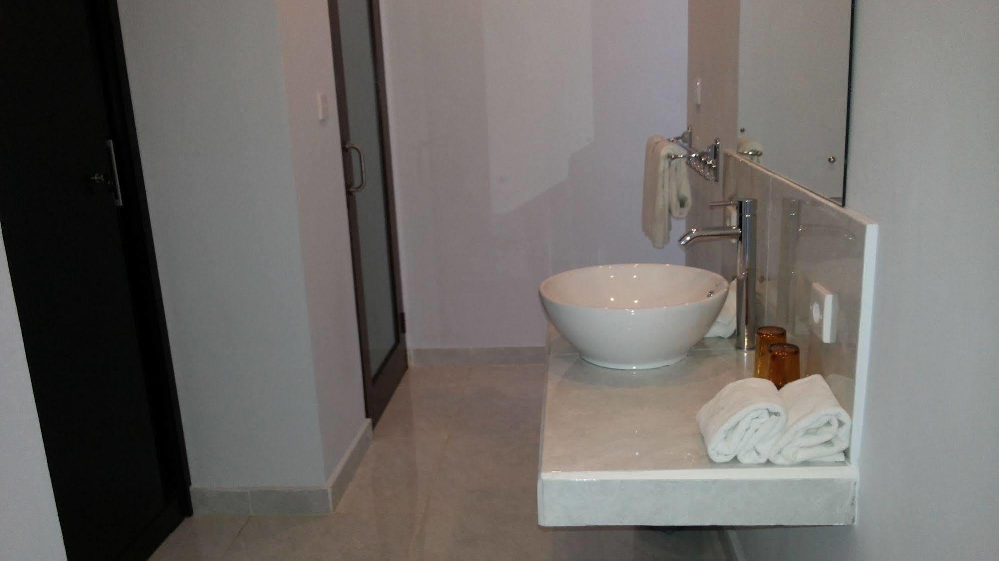 U House Seminyak Hotel Kerobokan Zewnętrze zdjęcie