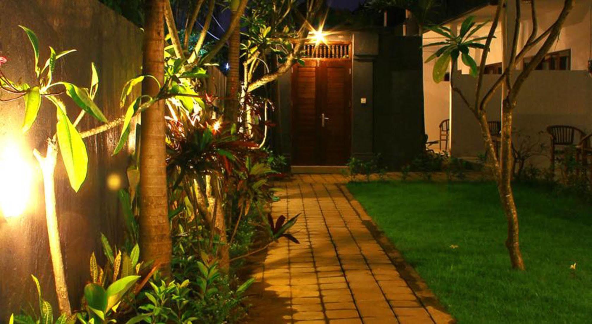 U House Seminyak Hotel Kerobokan Zewnętrze zdjęcie
